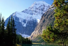 田径——南京室内世锦赛：女子60米颁奖仪式举行.